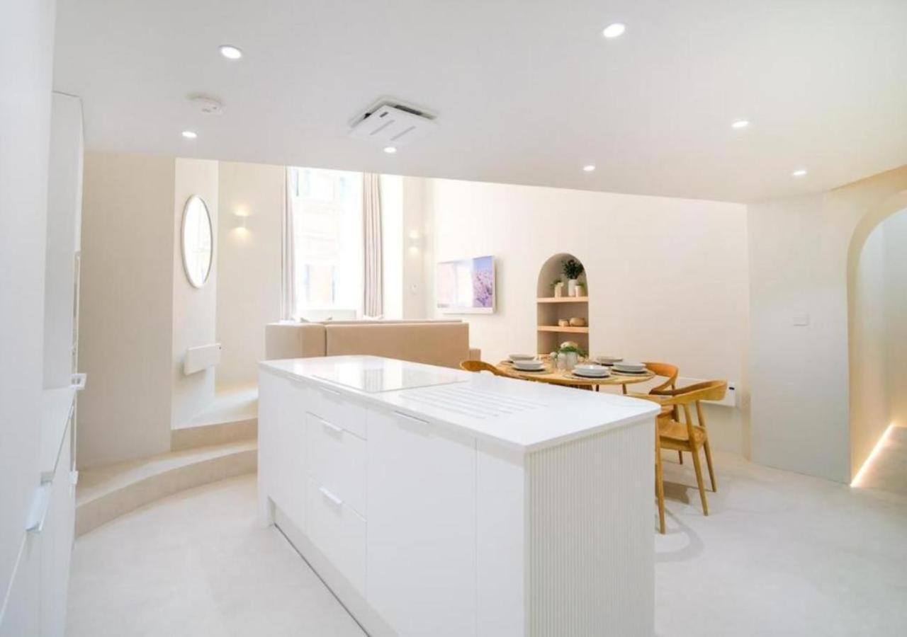 Santorini By The Heim Residences * Manchester