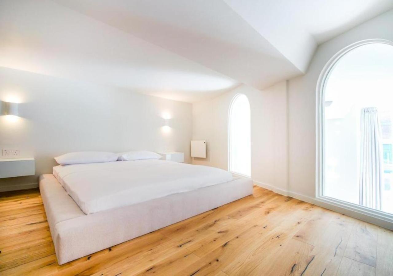 Santorini By The Heim Residences Apartment Manchester